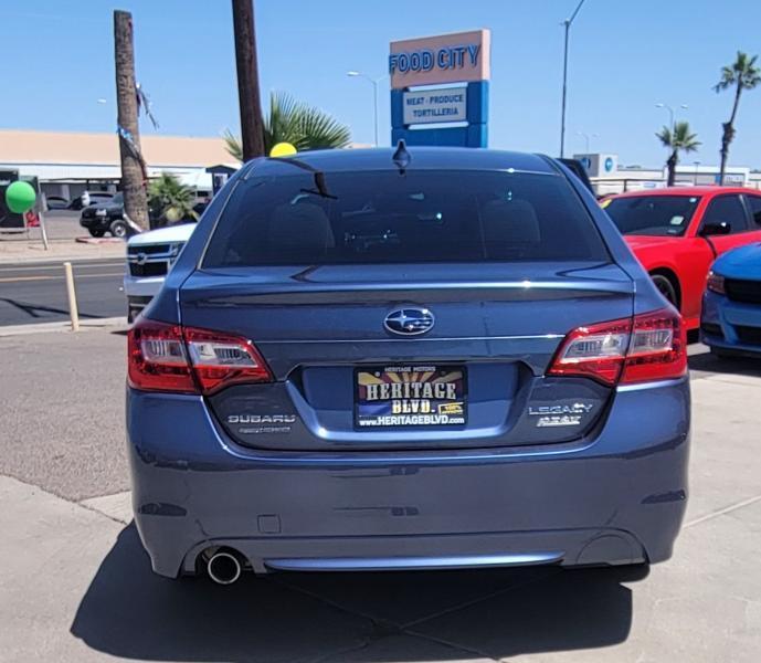 Subaru Legacy 2.5i Premium 2017