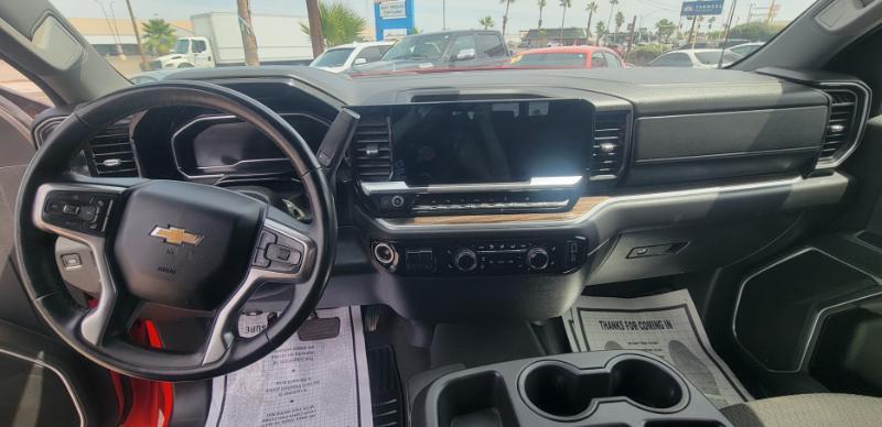 Chevrolet Silverado 1500 LT Crew Cab 4WD 2024