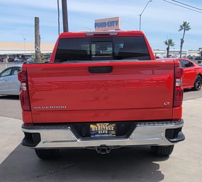 Chevrolet Silverado 1500 LT Crew Cab 4WD 2024