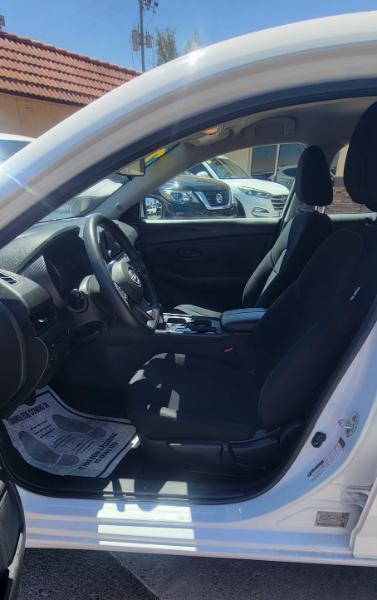 Nissan Sentra S 2024