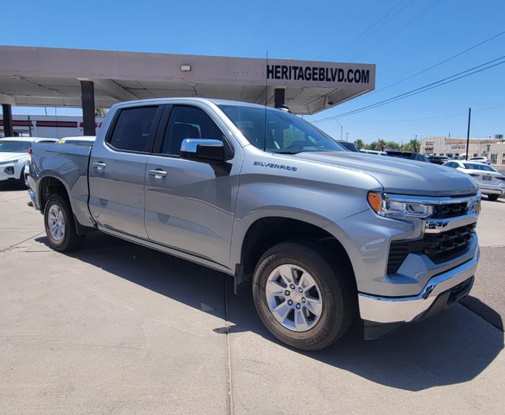 Chevrolet Silverado 1500 LT Crew Cab 2WD 2025