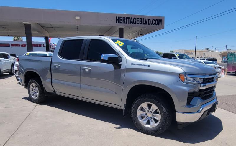 Chevrolet Silverado 1500 LT Crew Cab 4WD 2023