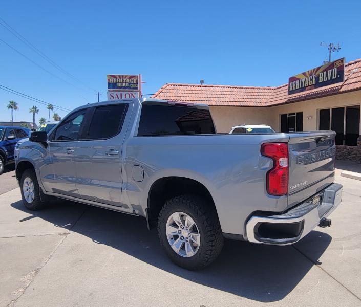 Chevrolet Silverado 1500 LT Crew Cab 4WD 2023