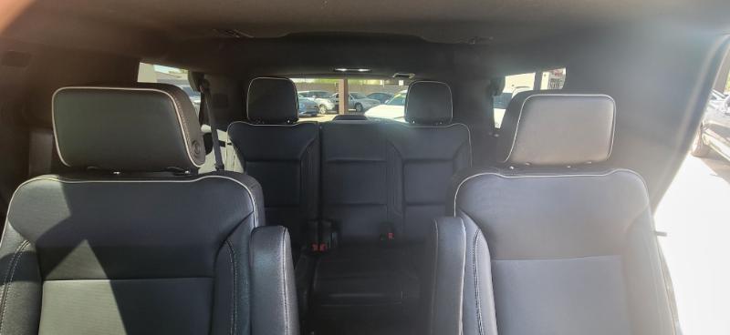 GMC Yukon SLT 4WD 2023