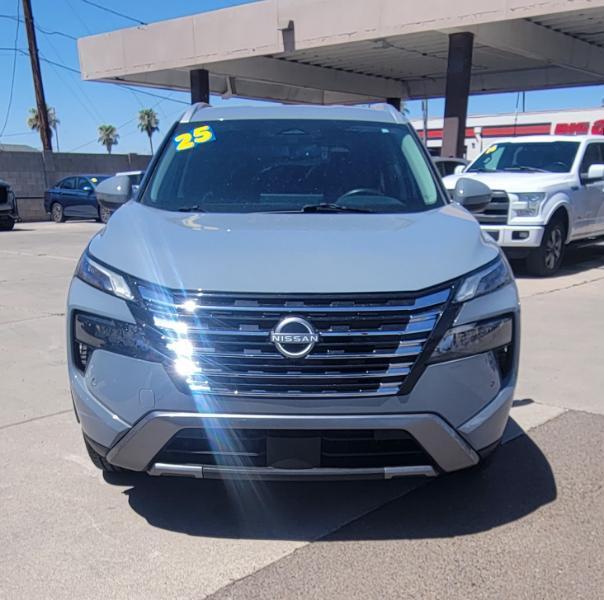 Nissan Rogue SL AWD 2025