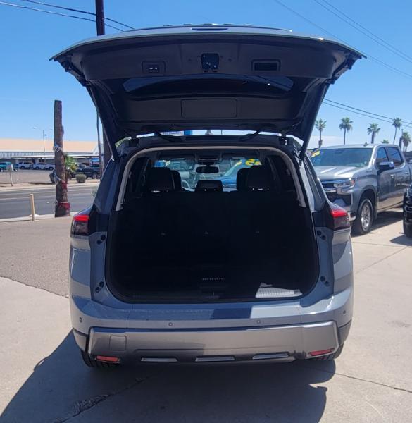 Nissan Rogue SL AWD 2025