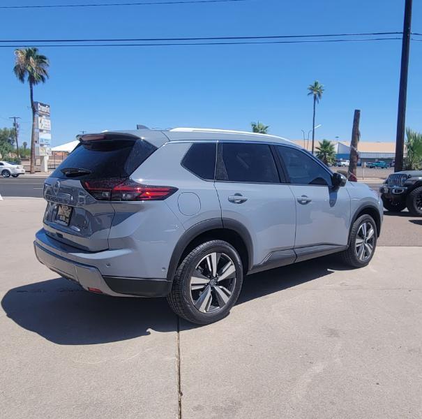 Nissan Rogue SL AWD 2025