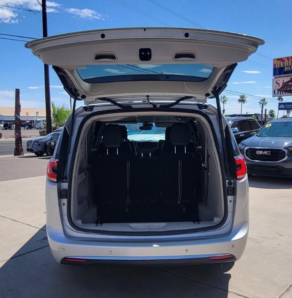 Chrysler Pacifica Touring L 2024