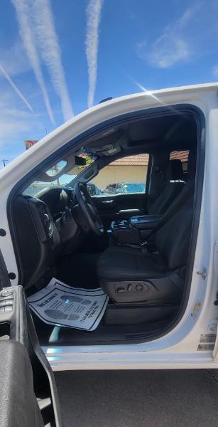 Chevrolet Silverado 1500 Custom Crew Cab 2WD 2022