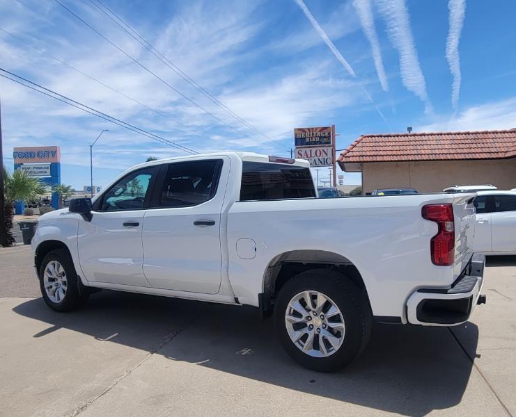 Chevrolet Silverado 1500 Custom Crew Cab 2WD 2022