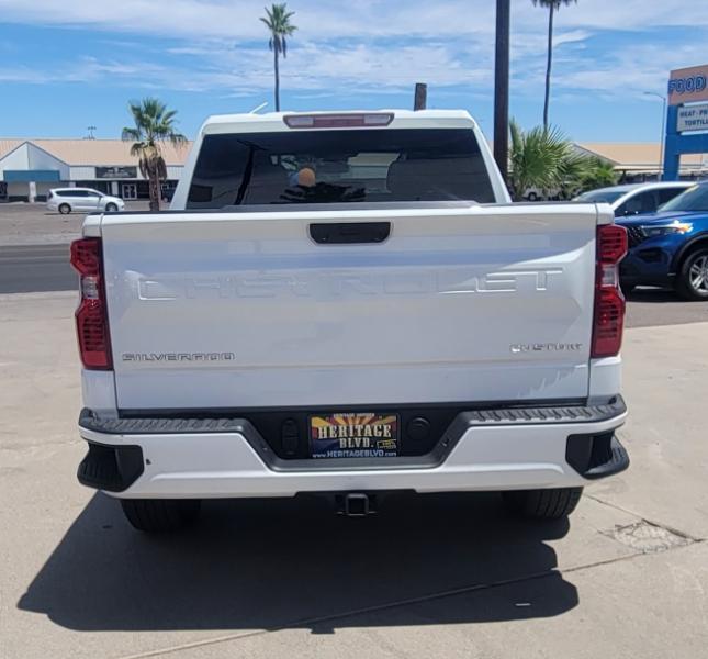 Chevrolet Silverado 1500 Custom Crew Cab 2WD 2022