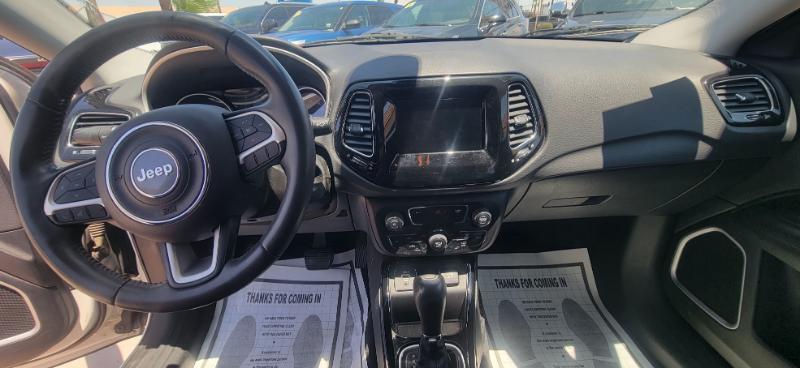 Jeep Compass Latitude FWD 2019