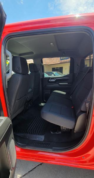 Chevrolet Silverado 1500 LT Crew Cab 4WD 2024