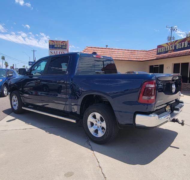RAM 1500 Big Horn Crew Cab SWB 4WD 2023