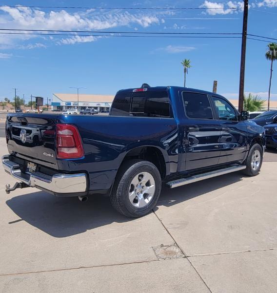 RAM 1500 Big Horn Crew Cab SWB 4WD 2023