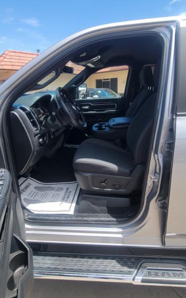 RAM 2500 Tradesman Crew Cab SWB 4WD 2024