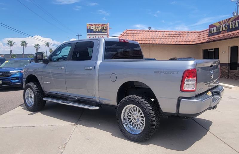 RAM 2500 Tradesman Crew Cab SWB 4WD 2024
