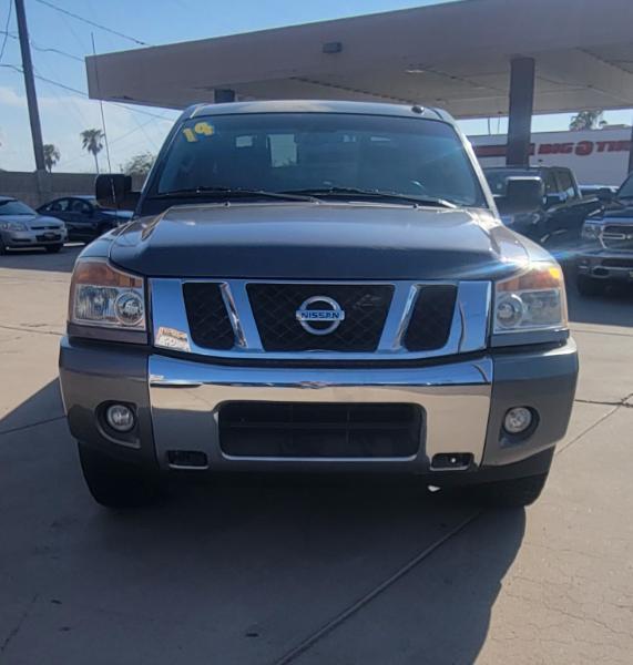 Nissan Titan S Crew Cab 4WD 2014