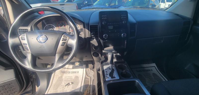 Nissan Titan S Crew Cab 4WD 2014