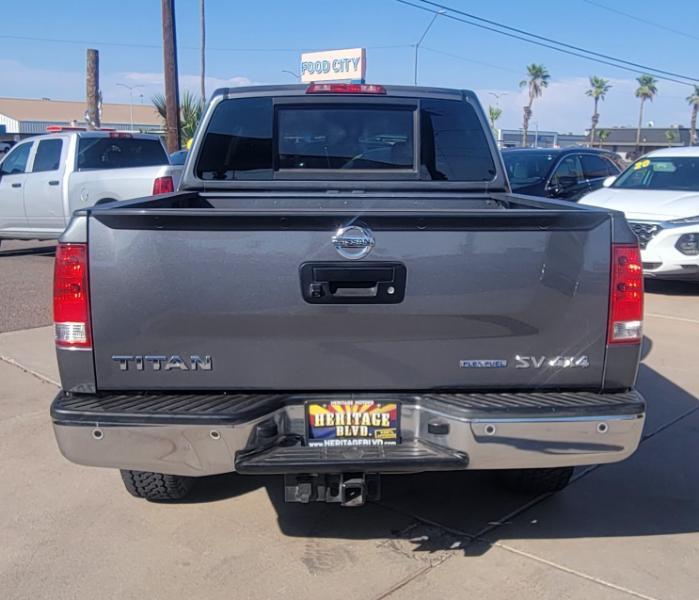 Nissan Titan S Crew Cab 4WD 2014