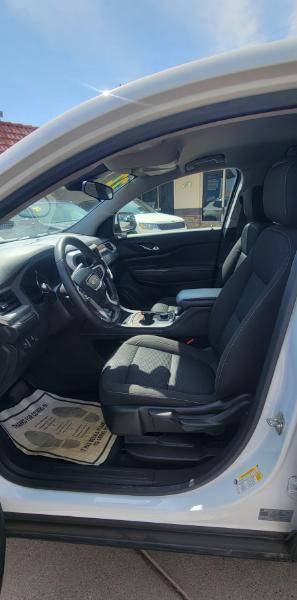 GMC Acadia SLE 2022