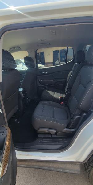 GMC Acadia SLE 2022