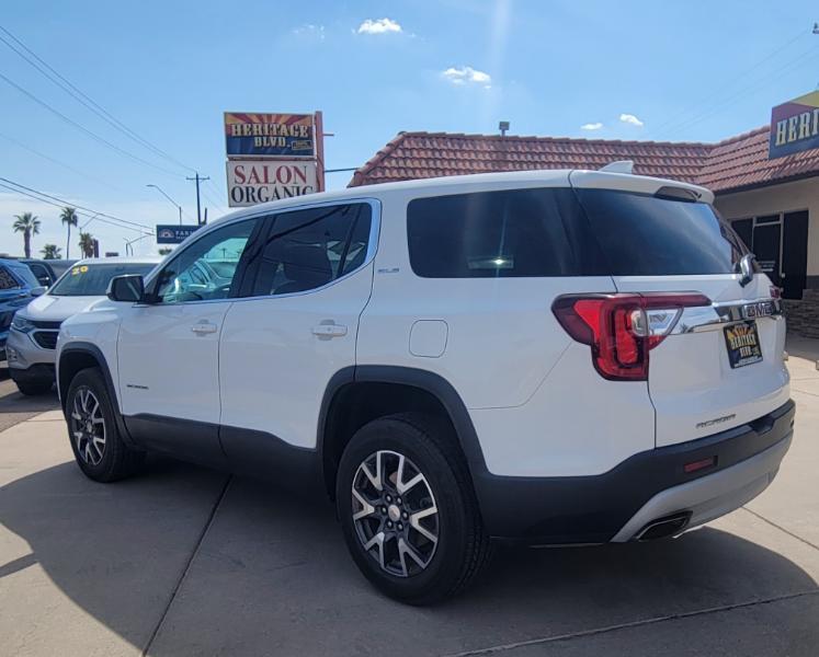 GMC Acadia SLE 2022