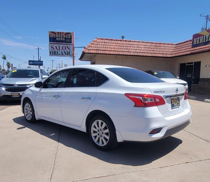 Nissan Sentra S CVT 2019