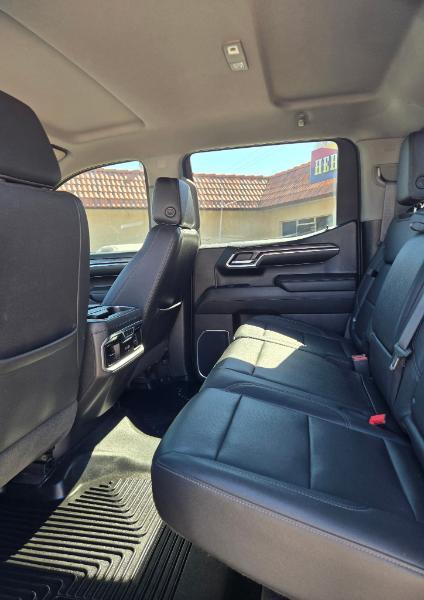 Chevrolet Silverado 1500 LTZ Crew Cab 4WD 2024