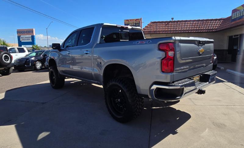 Chevrolet Silverado 1500 LTZ Crew Cab 4WD 2024
