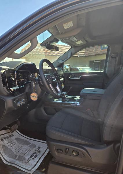 GMC Sierra 1500 Elevation Crew Cab 4WD 2026