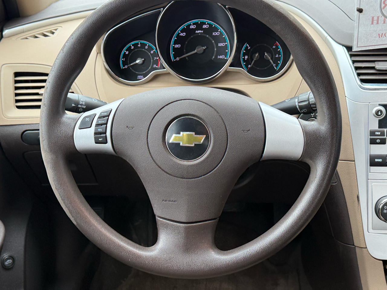 Chevrolet Malibu LS 2011