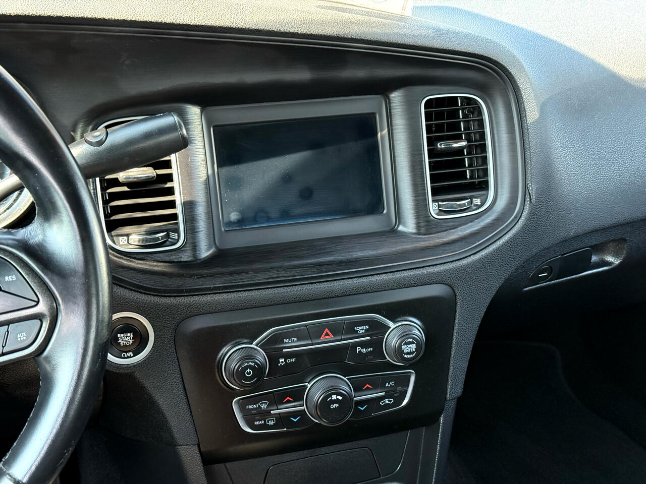2020 Dodge Charger AWD 5.7L photo 8