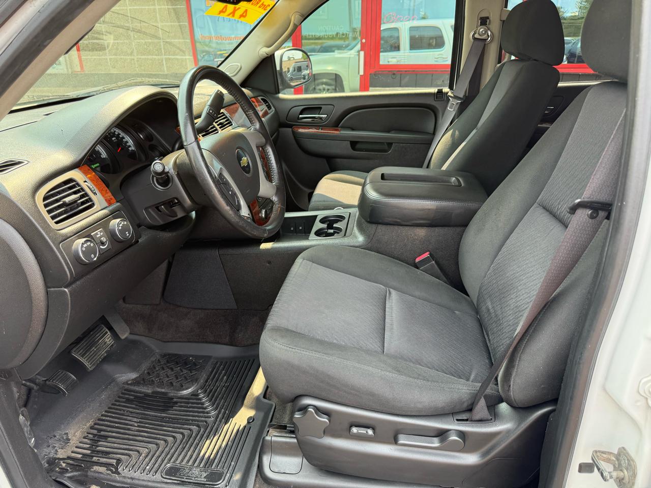 2012 Chevrolet Tahoe Hybrid - Photo 6