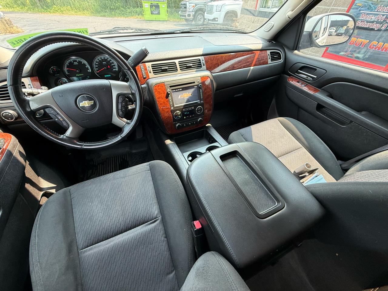 2012 Chevrolet Tahoe Hybrid - Photo 12