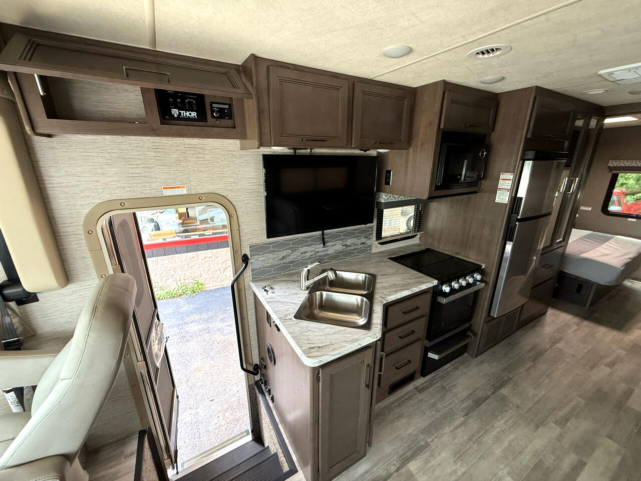 Thor Motor Coach Freedom Traveler  2021 Thor Motor Coach Freedom Traveler  2021