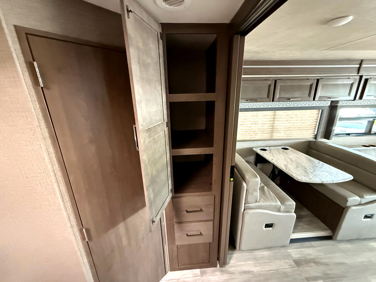 Thor Motor Coach Freedom Traveler  2021 Thor Motor Coach Freedom Traveler  2021