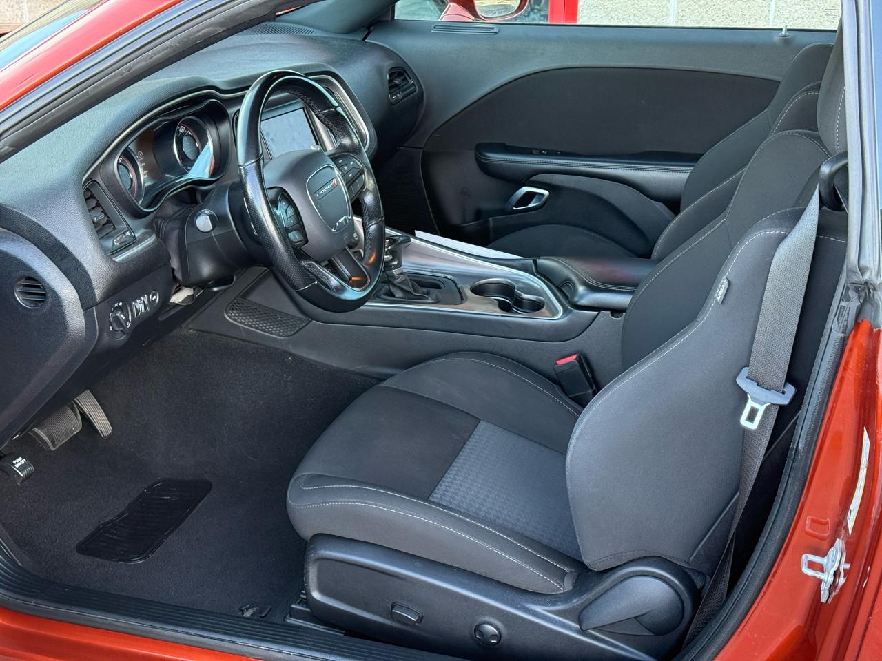 Dodge Challenger GT AWD 2022