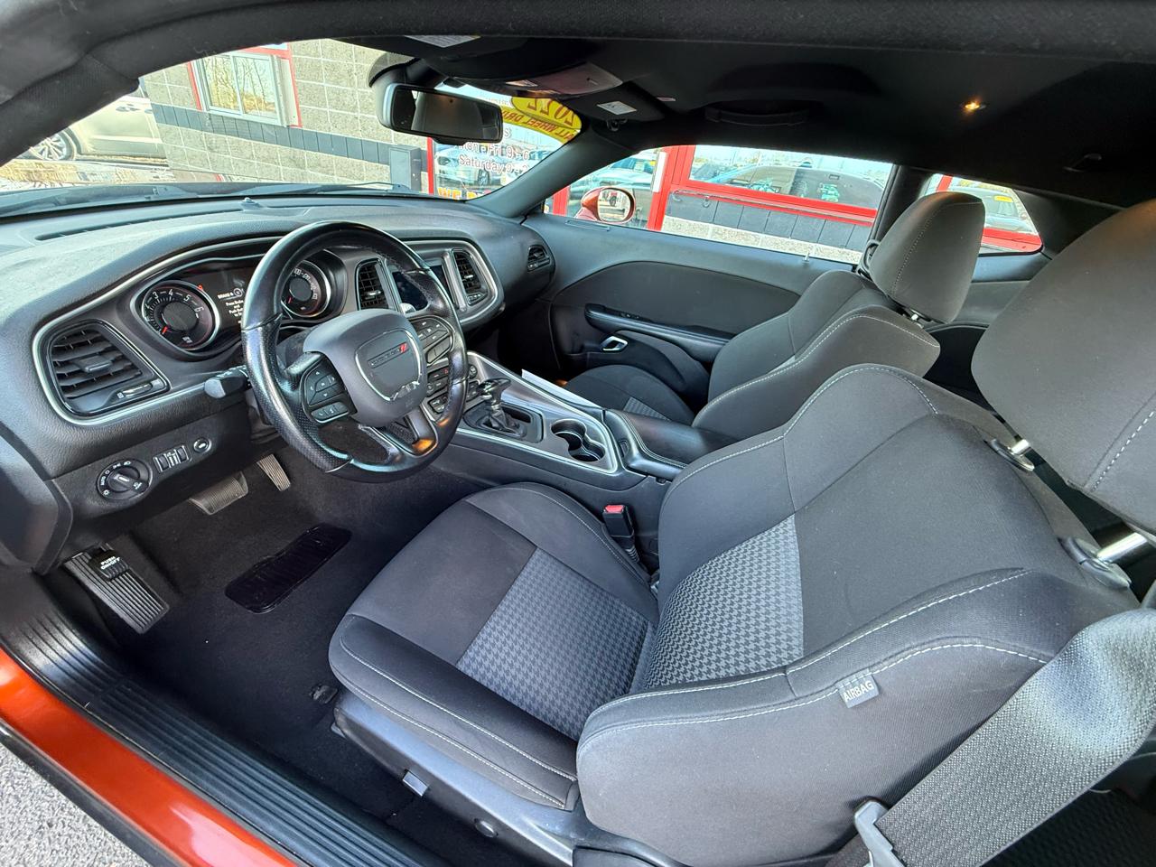 Dodge Challenger GT AWD 2022