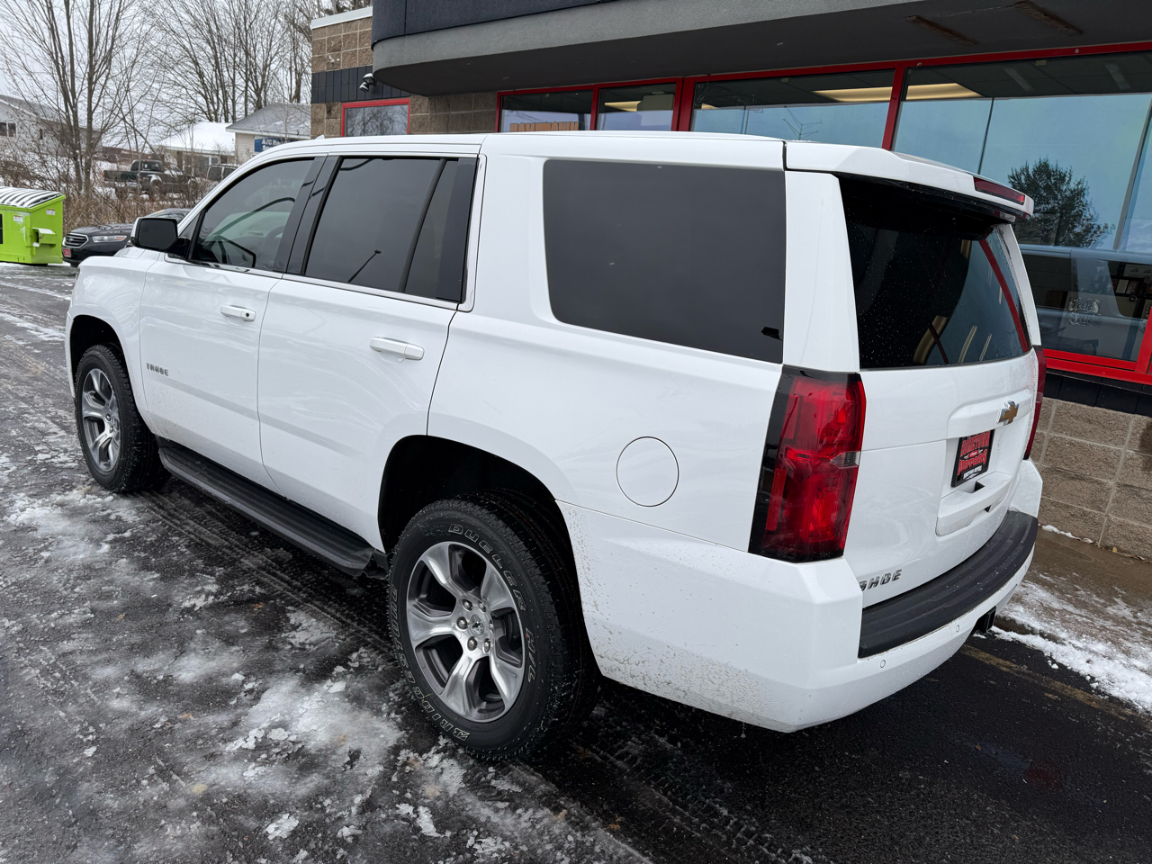 2018 Chevrolet Tahoe photo 3