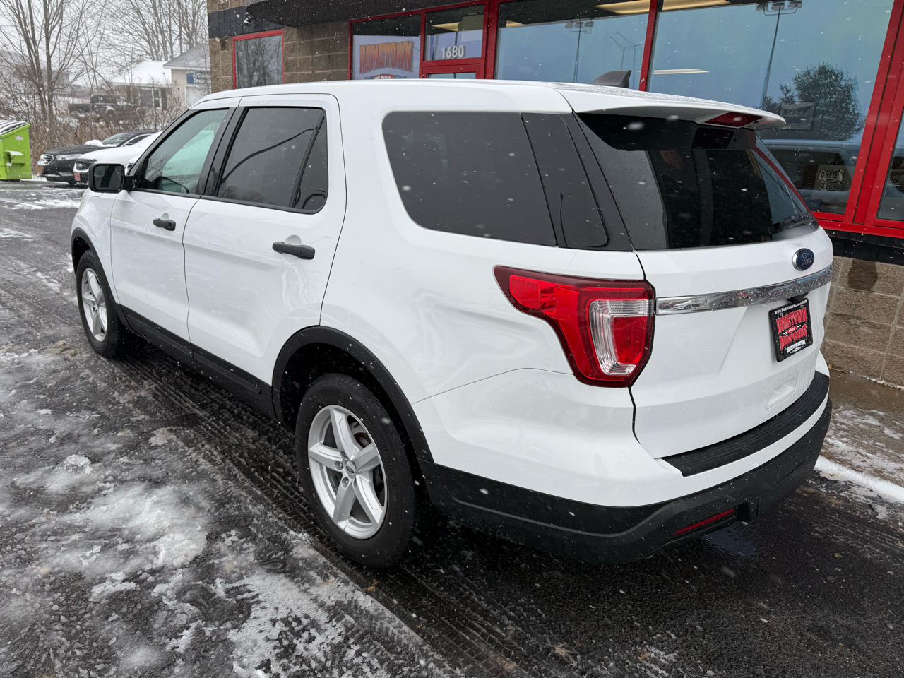2018 Ford Explorer Base photo 2