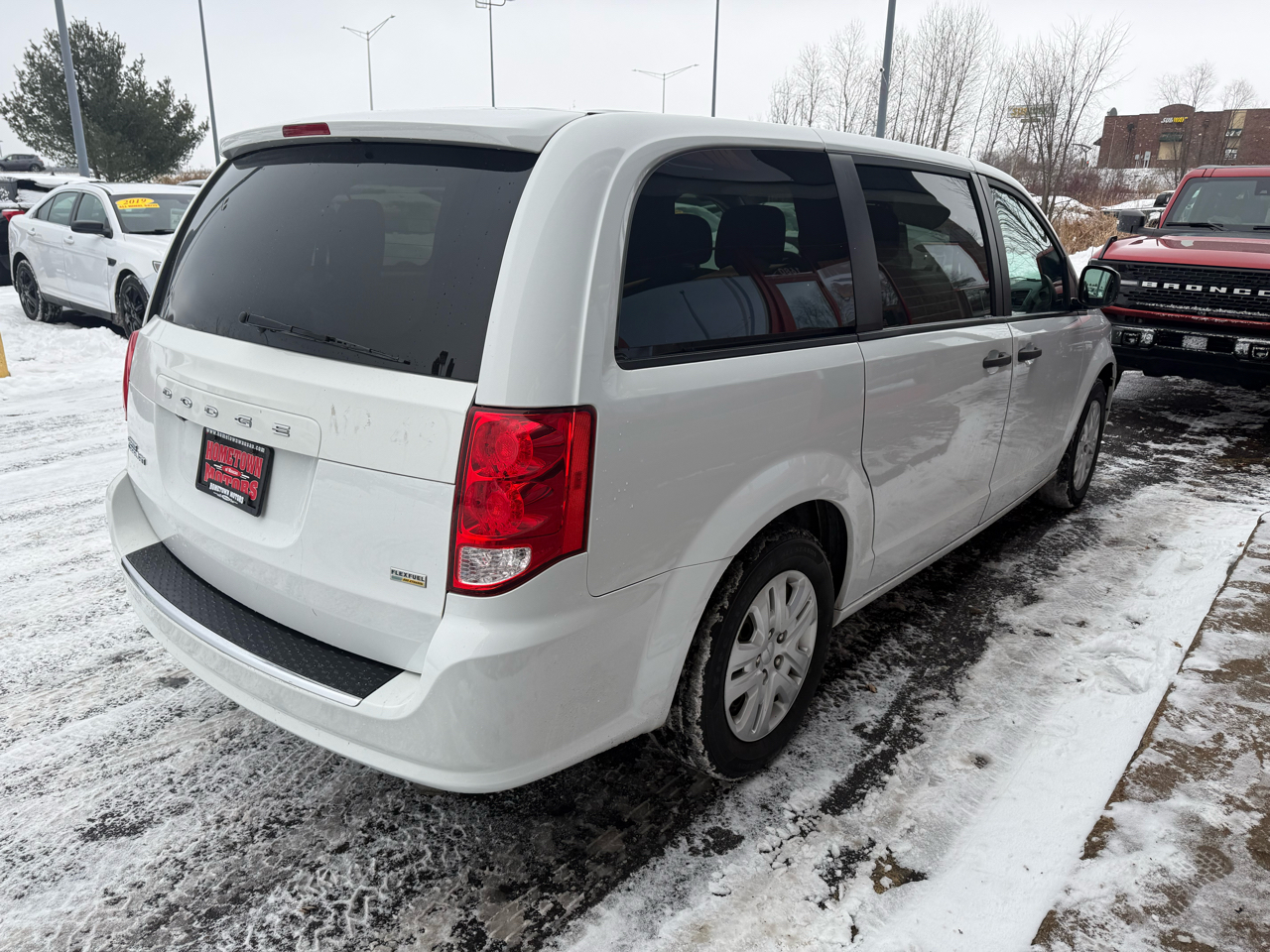 2019 Dodge Grand Caravan SE photo 3