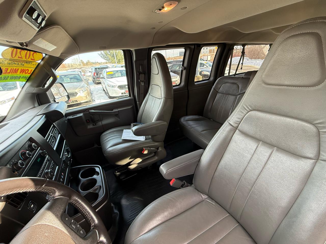 Chevrolet Express LS 3500 Extended 2020