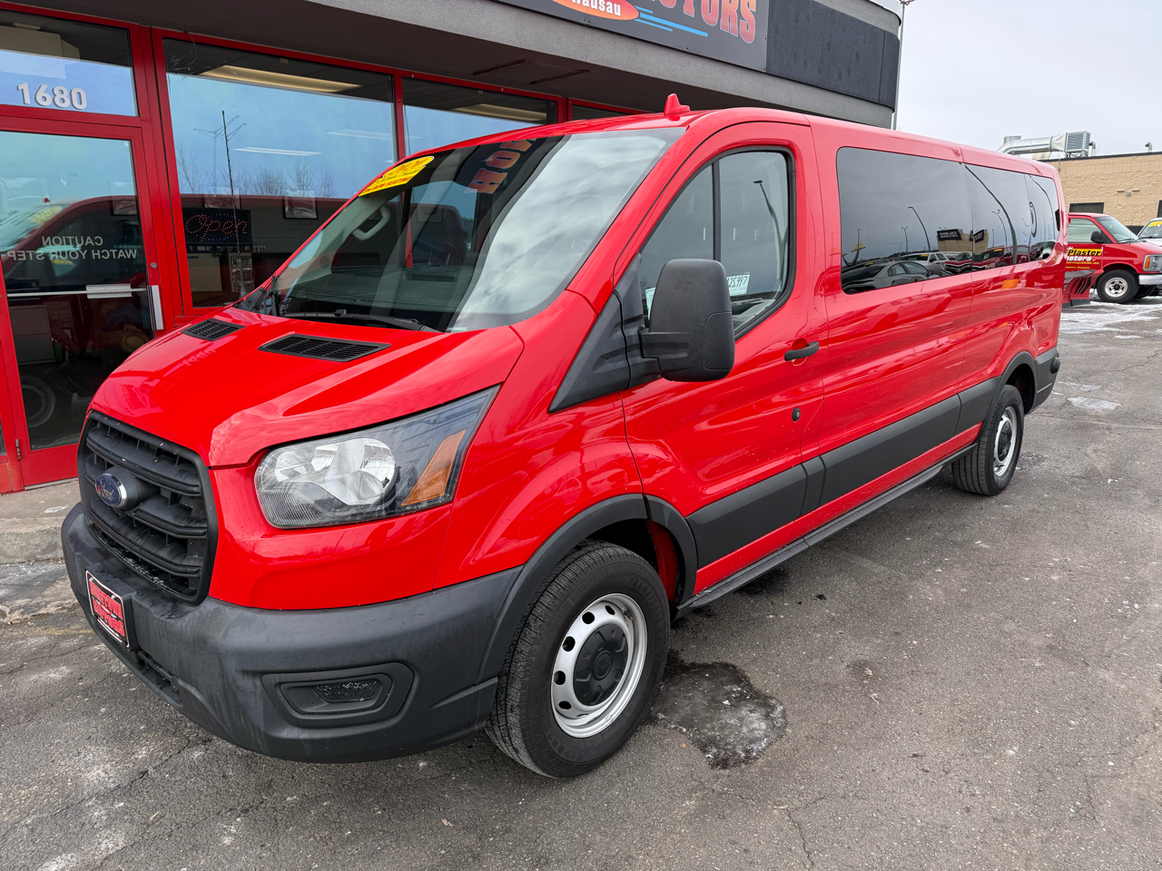 Ford Transit 350 Wagon Low Roof XL w/Sliding Pass. 148-in. WB 2020