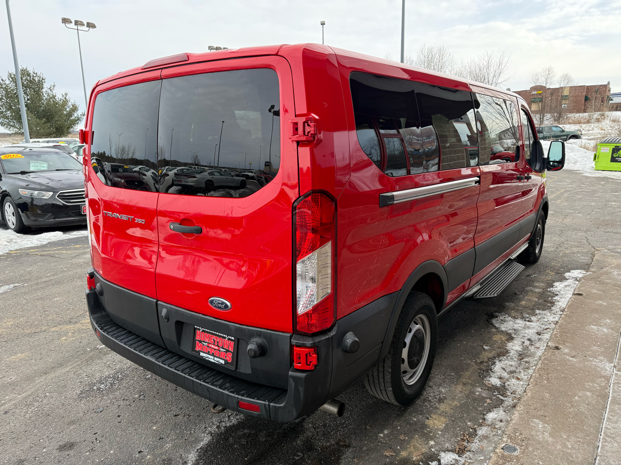 Ford Transit 350 Wagon Low Roof XL w/Sliding Pass. 148-in. WB 2020