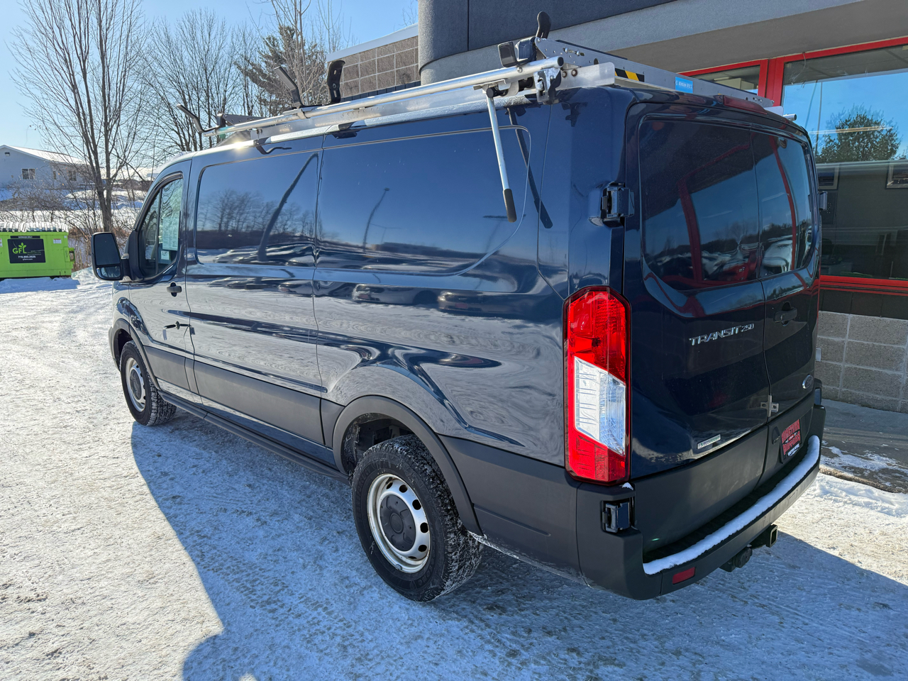 Ford Transit 250 Van Low Roof w/Sliding Pass. 130-in. WB 2020