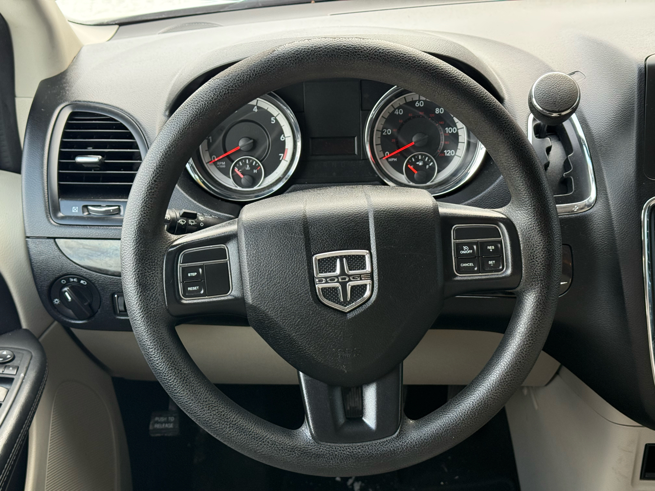 Dodge Grand Caravan SE 2018