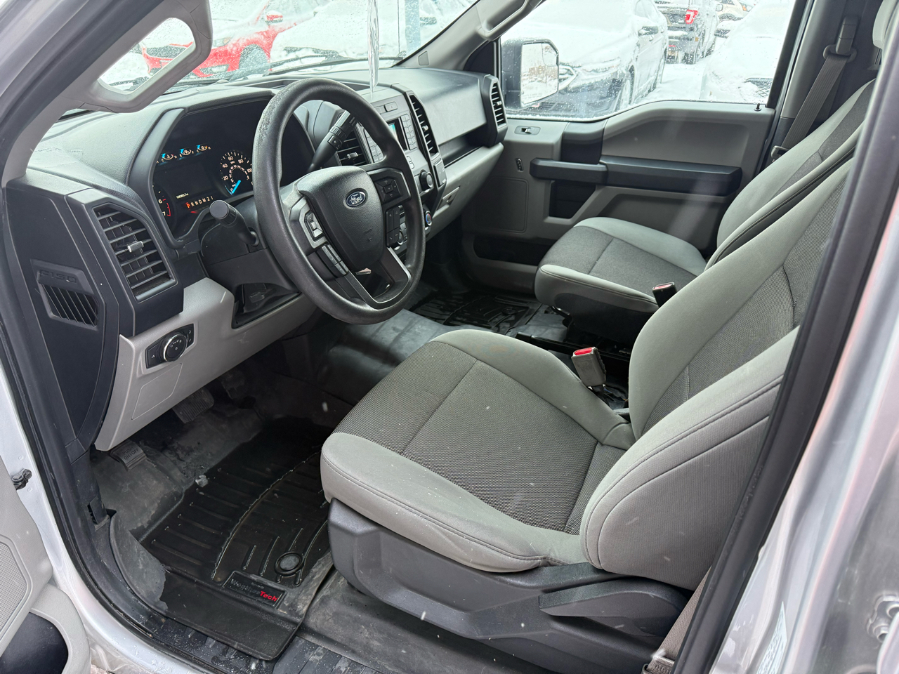 Ford F-150 XL SuperCrew 5.5-ft. Bed 4WD 2017