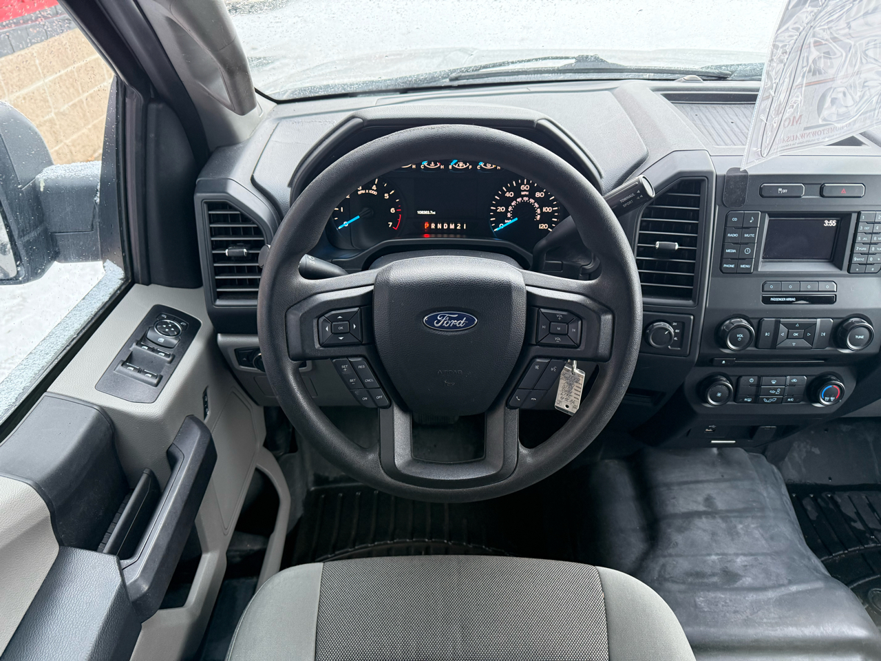 Ford F-150 XL SuperCrew 5.5-ft. Bed 4WD 2017