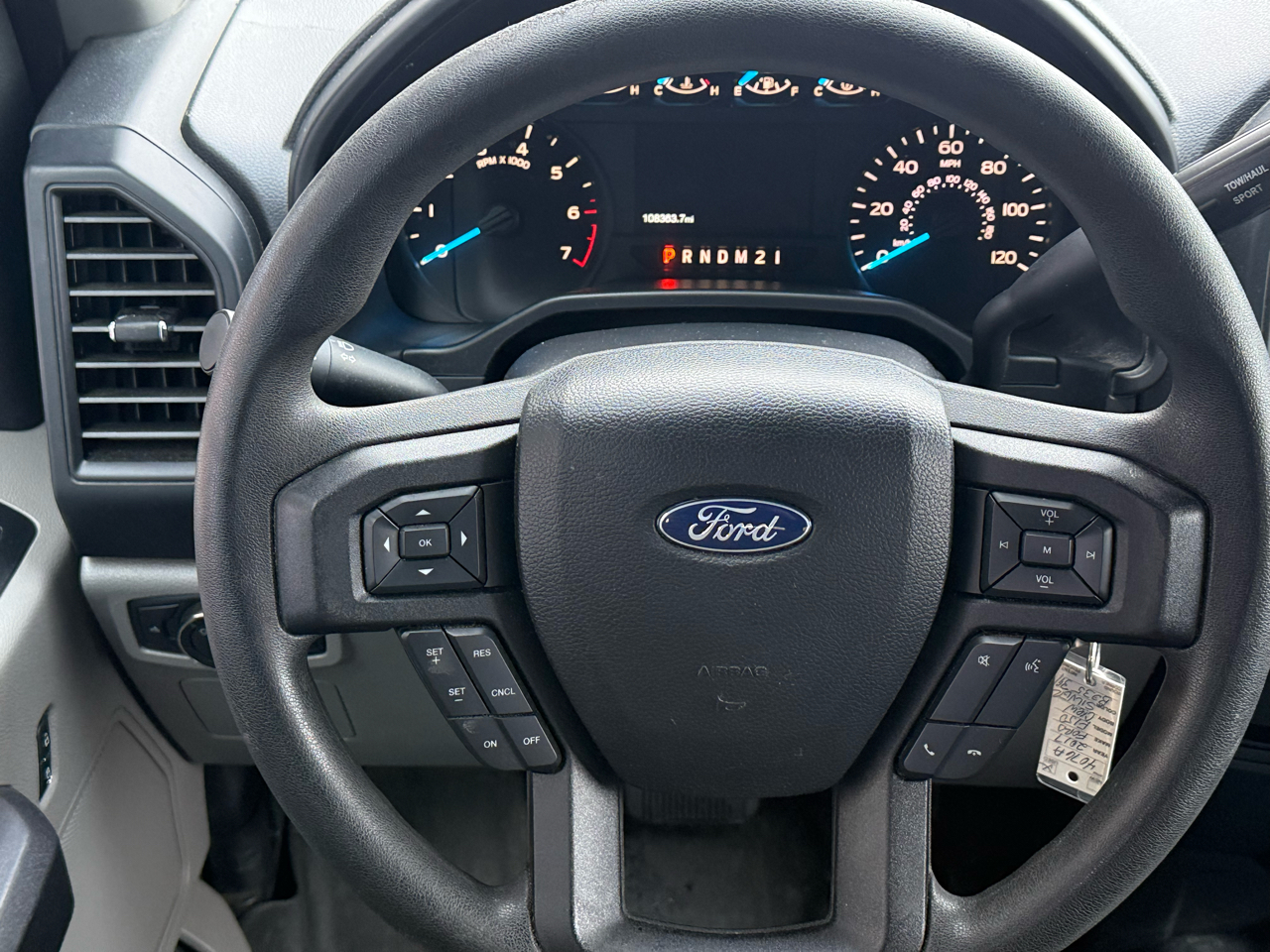 Ford F-150 XL SuperCrew 5.5-ft. Bed 4WD 2017